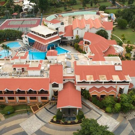 Devanahalli Clarks Exotica Convention Resort & Spa מראה חיצוני תמונה